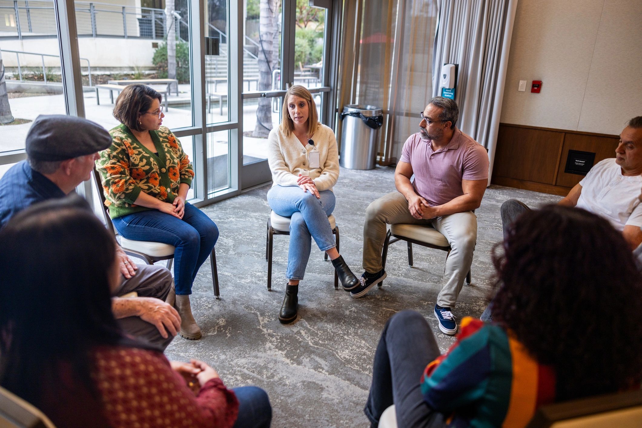 Professional group discussion in a modern care setting